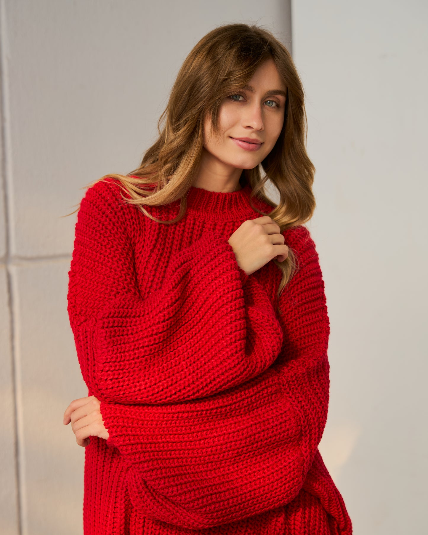 Oversized Chunky Knit Heavy Sweater in Red
