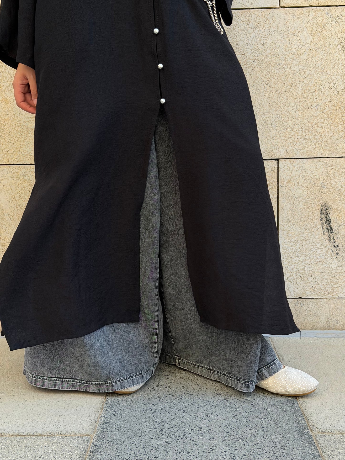 Pearl Button Long Tunic In Black
