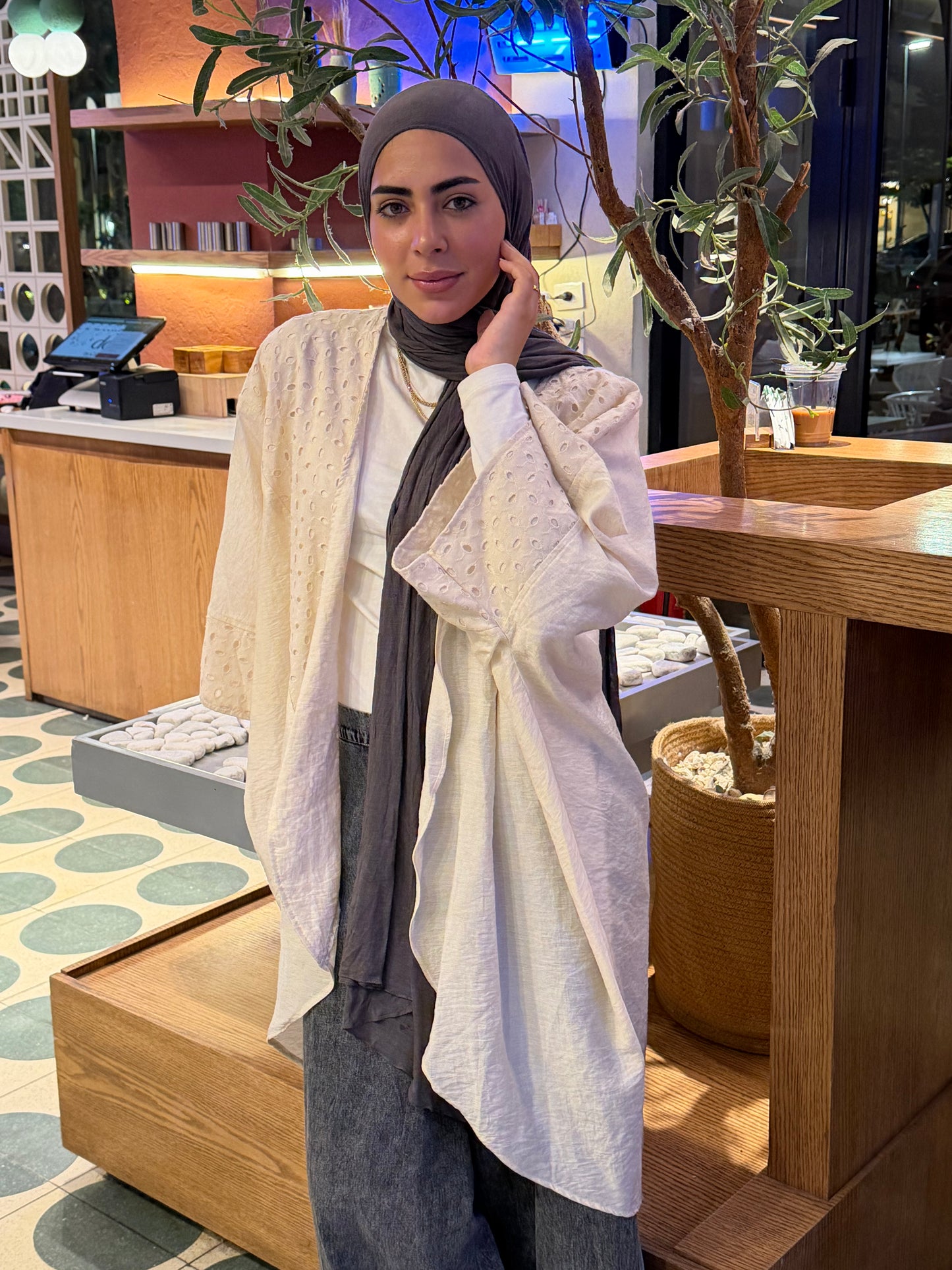Amara Cardigan In Beige