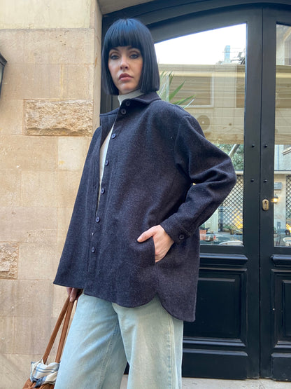 Classic Wool Buttoned Shirt/Jacket