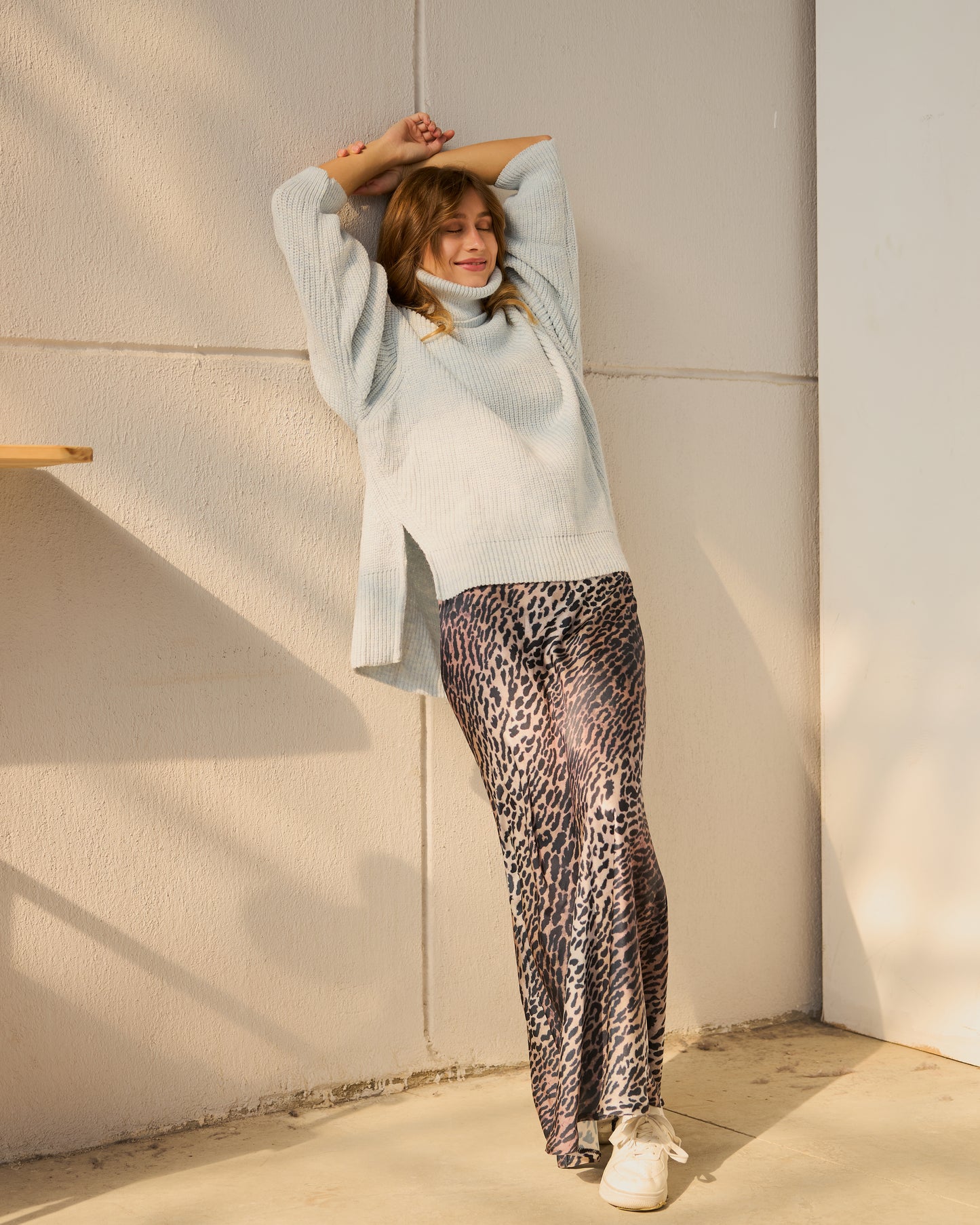 High-Low Turtle-neck Pullover in Baby-blue