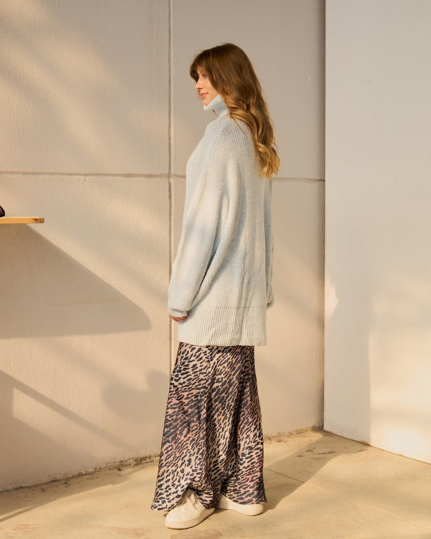 High-Low Turtle-neck Pullover in Baby-blue