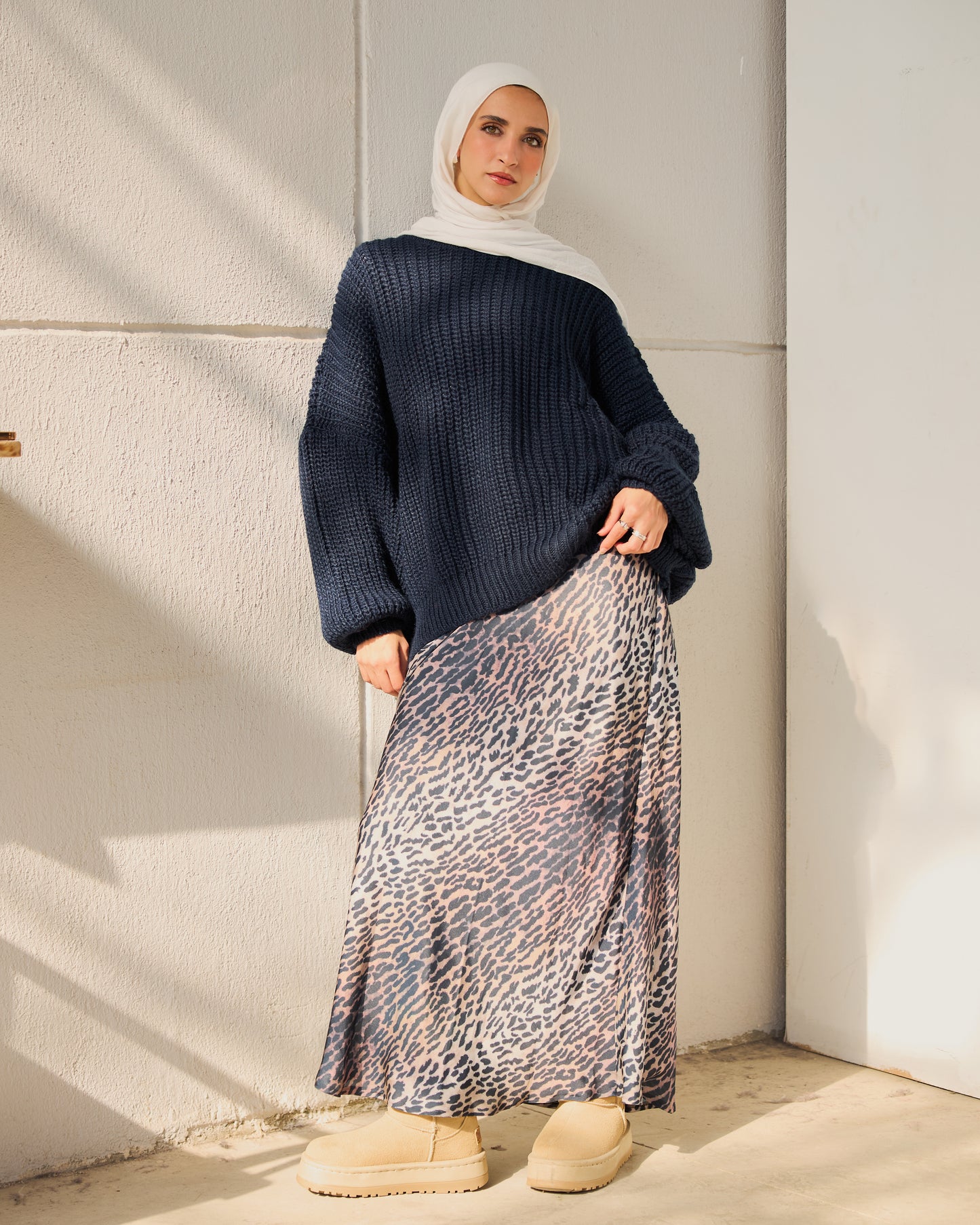 Oversized Chunky Knit Heavy  Sweater in navy blue