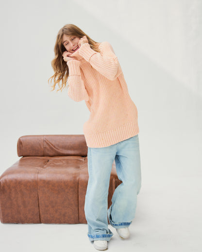 Everyday cozy sweater in light salmon