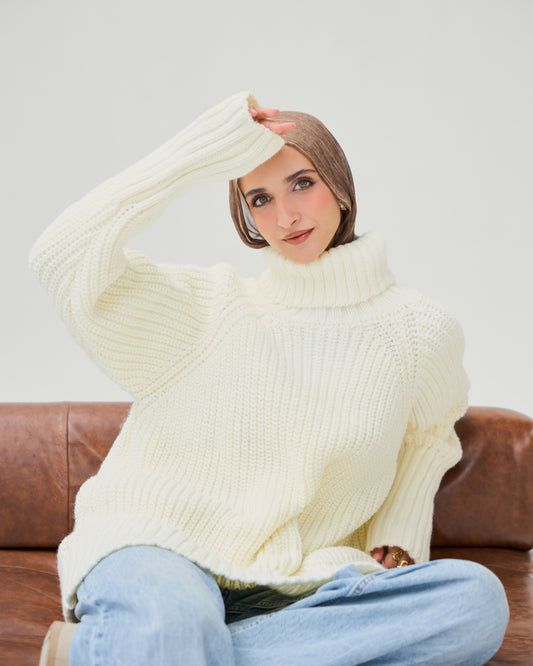 Everyday cozy sweater in off white