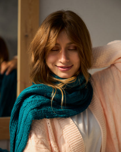 Cable-Knit Scarf in Deep Teal