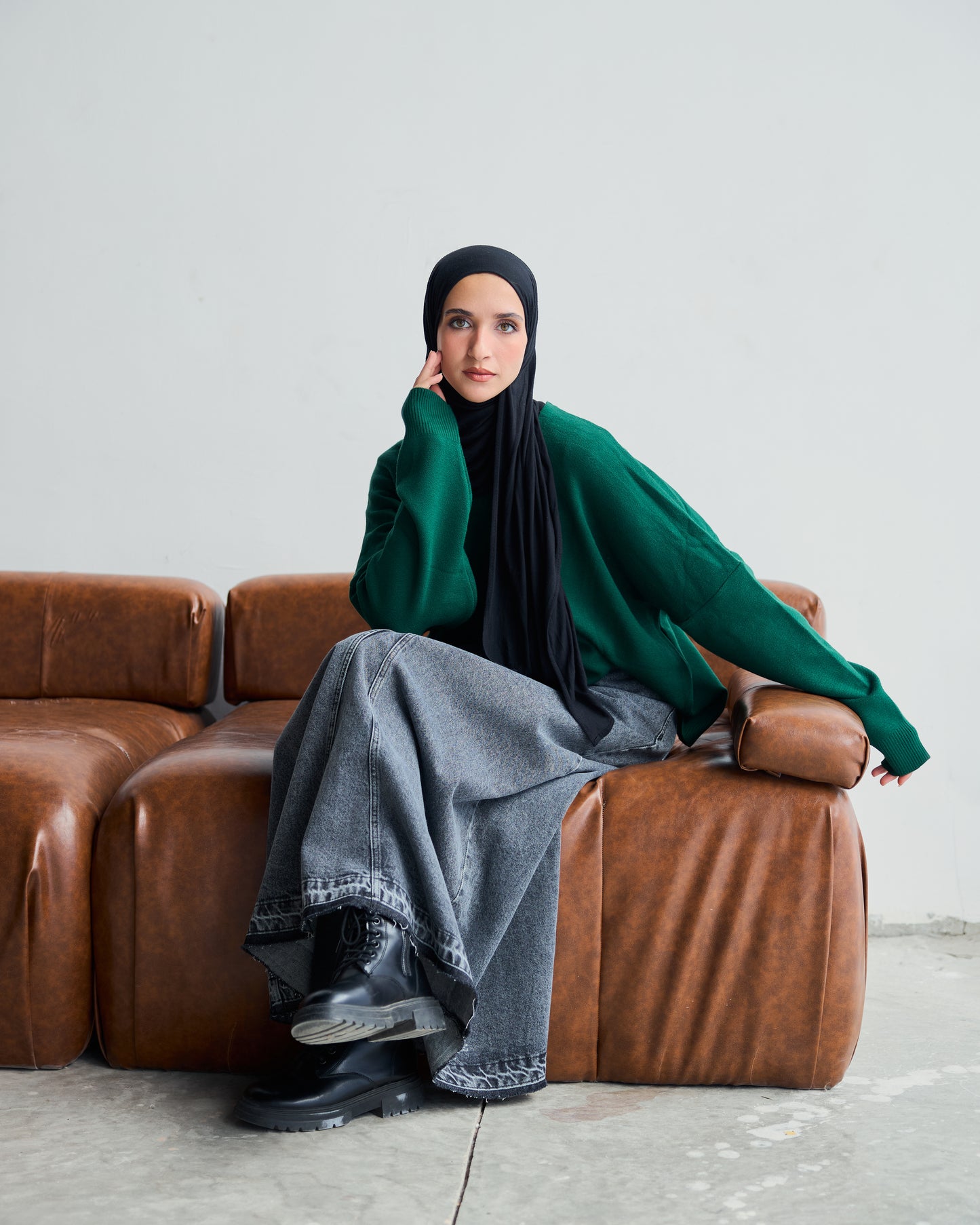 Oversized Round-neck Sweater in Emerald Green