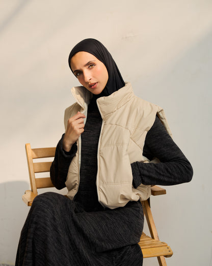 Cropped Puffer Vest in Beige