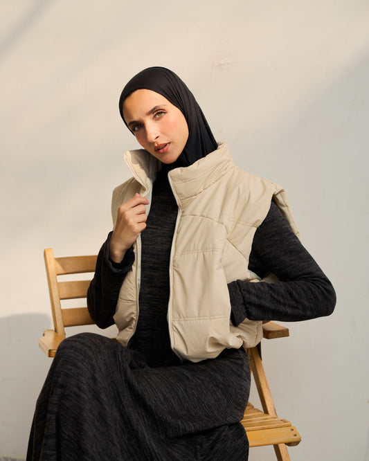Cropped Puffer Vest in Beige