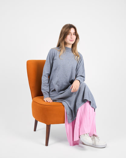 Long Basic knitted Tunic in Gray