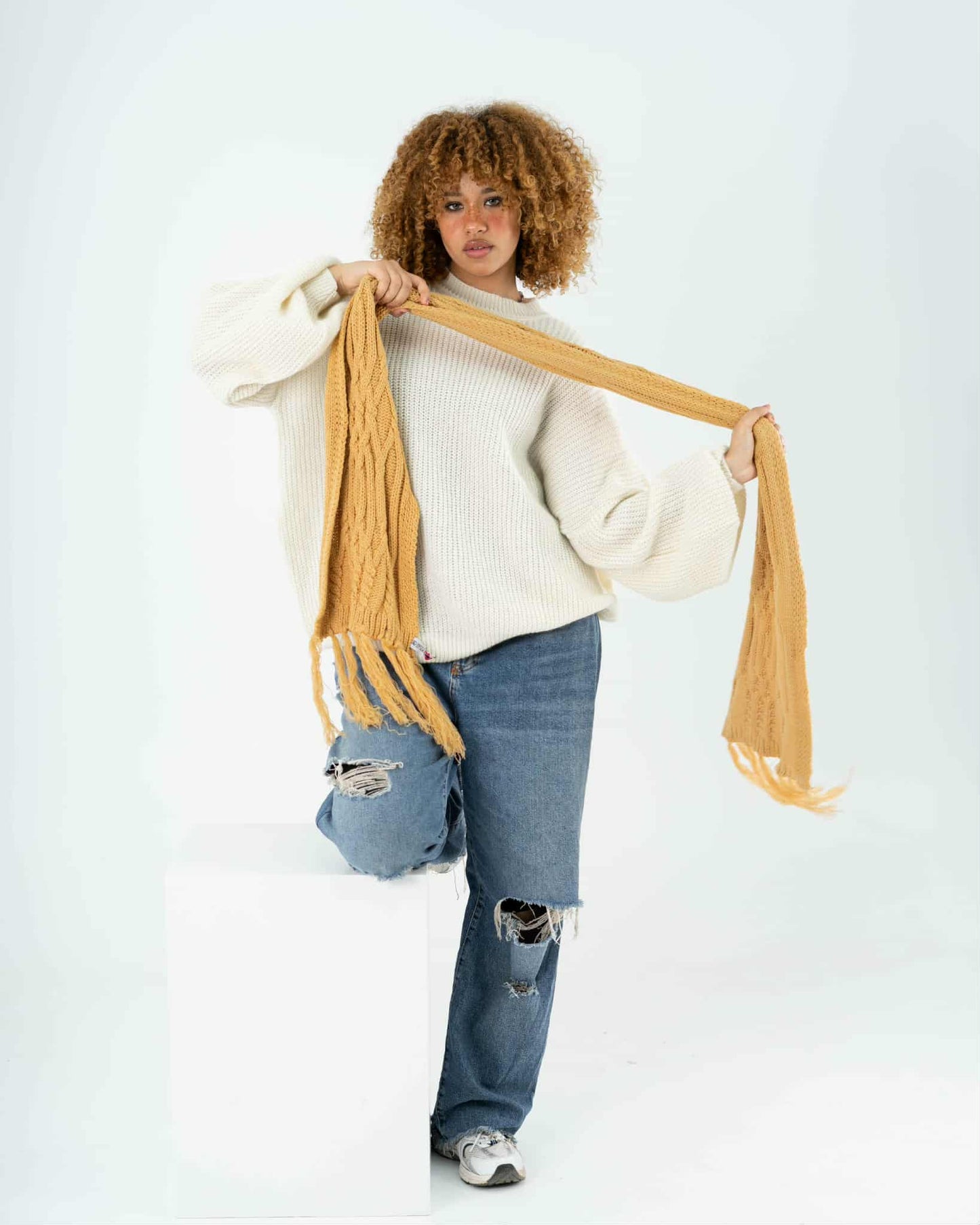 Over sized chunky sweater in off white