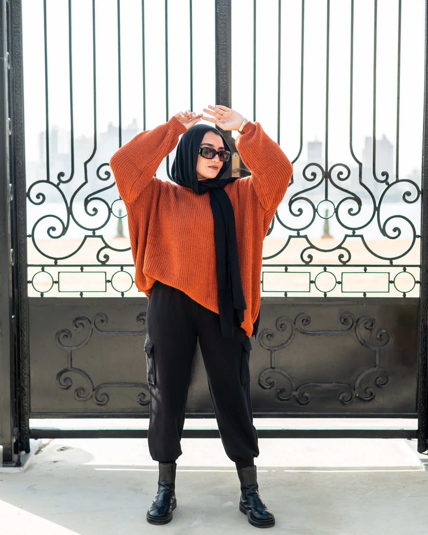 Over sized chunky sweater in camel