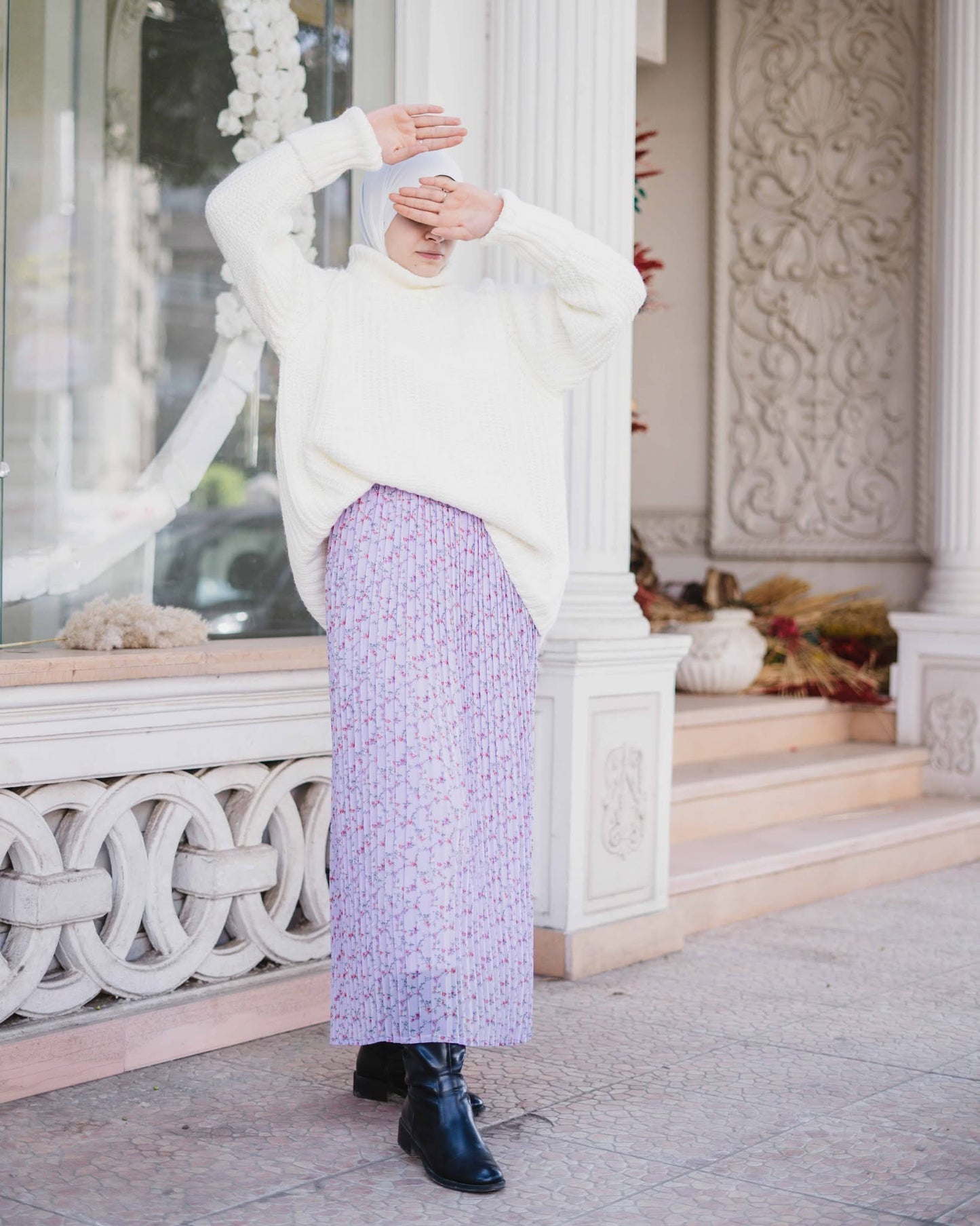 Everyday sweater in off white