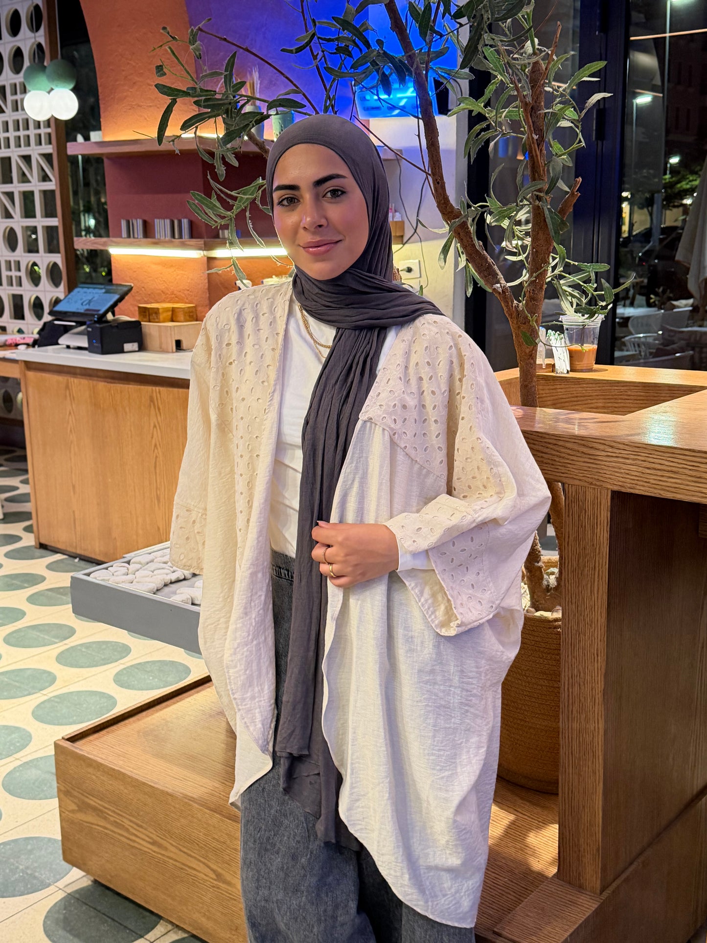 Amara Cardigan In Beige