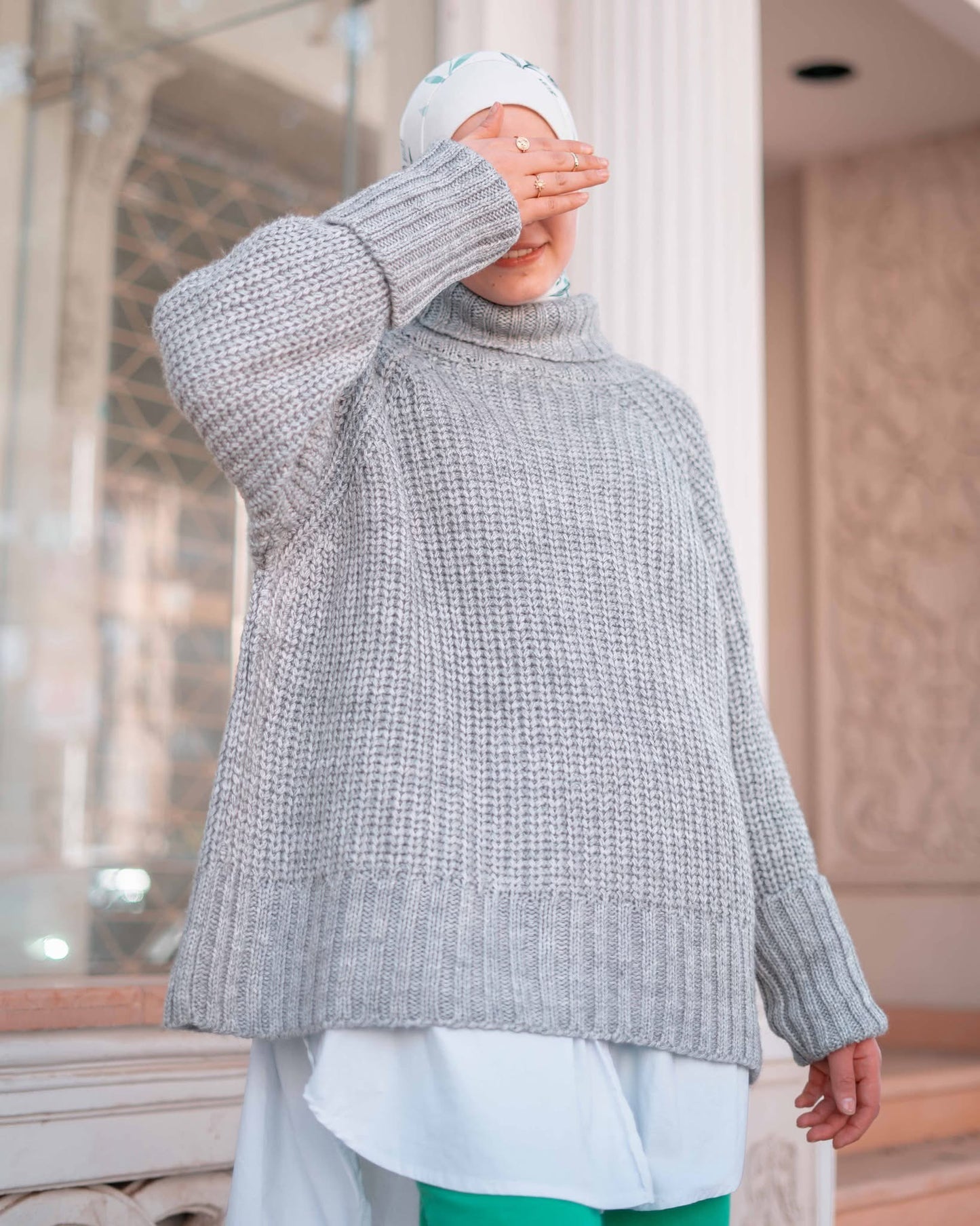 Everyday sweater in grey