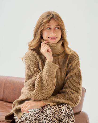 High-Low Turtle-neck Pullover In cafe