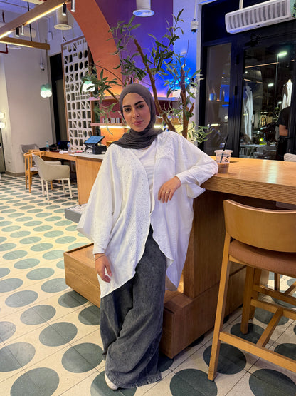 Amara Cardigan In White
