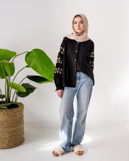 Embroidered Floral Blouse In Black