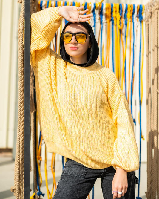 Oversized Chunky Pullover in yellow