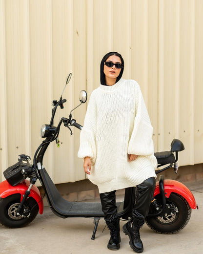 Extra Oversized Chunky Sweater in Off-white