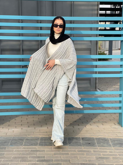 Cable-Knitted Cape in Grey