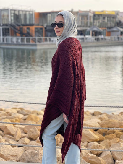 Cable-knitted Cape in Burgundy