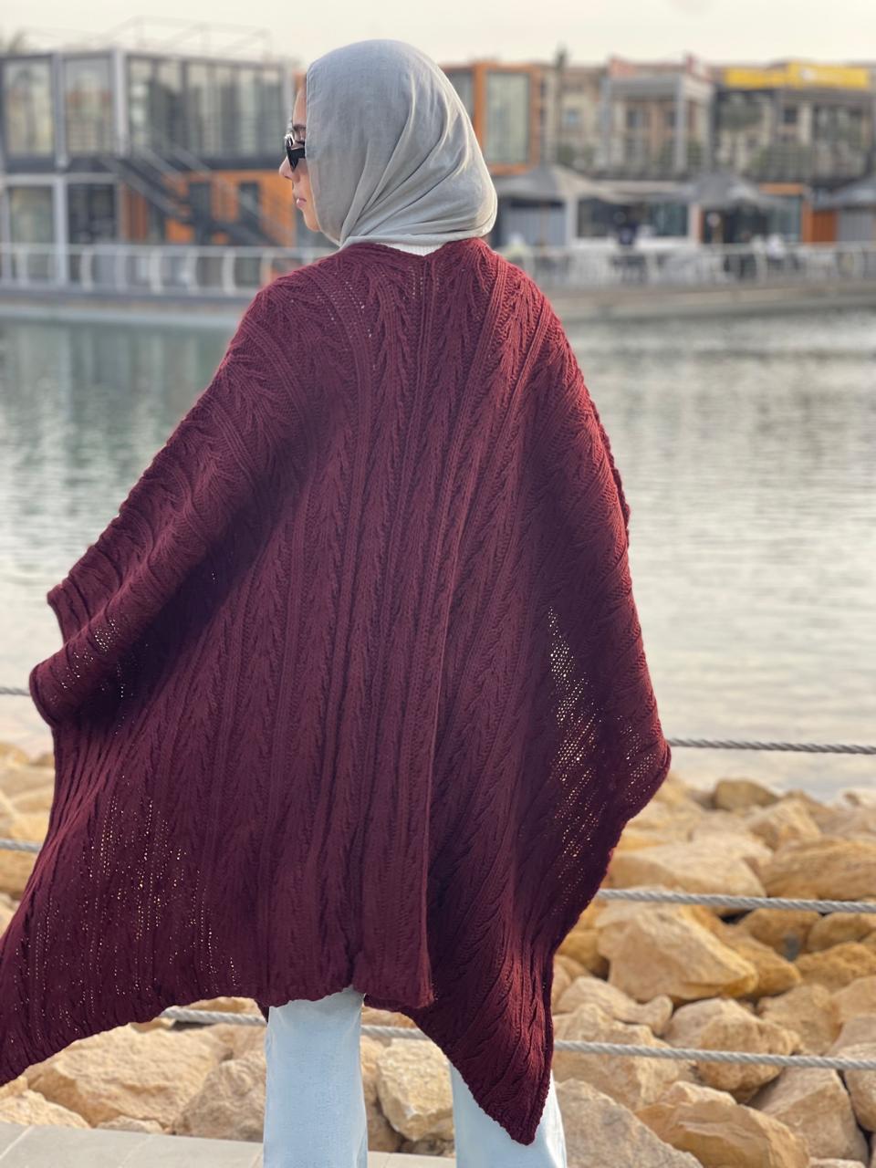 Cable-knitted Cape in Burgundy