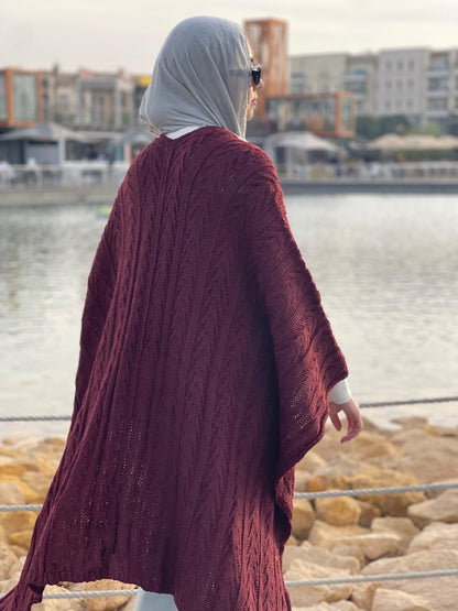 Cable-knitted Cape in Burgundy