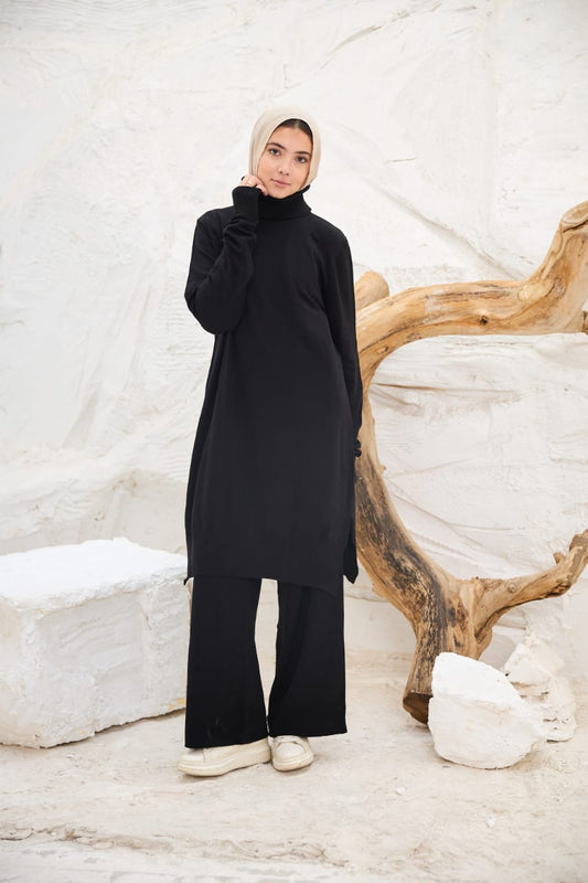 High-neck Longline Pullover in Black