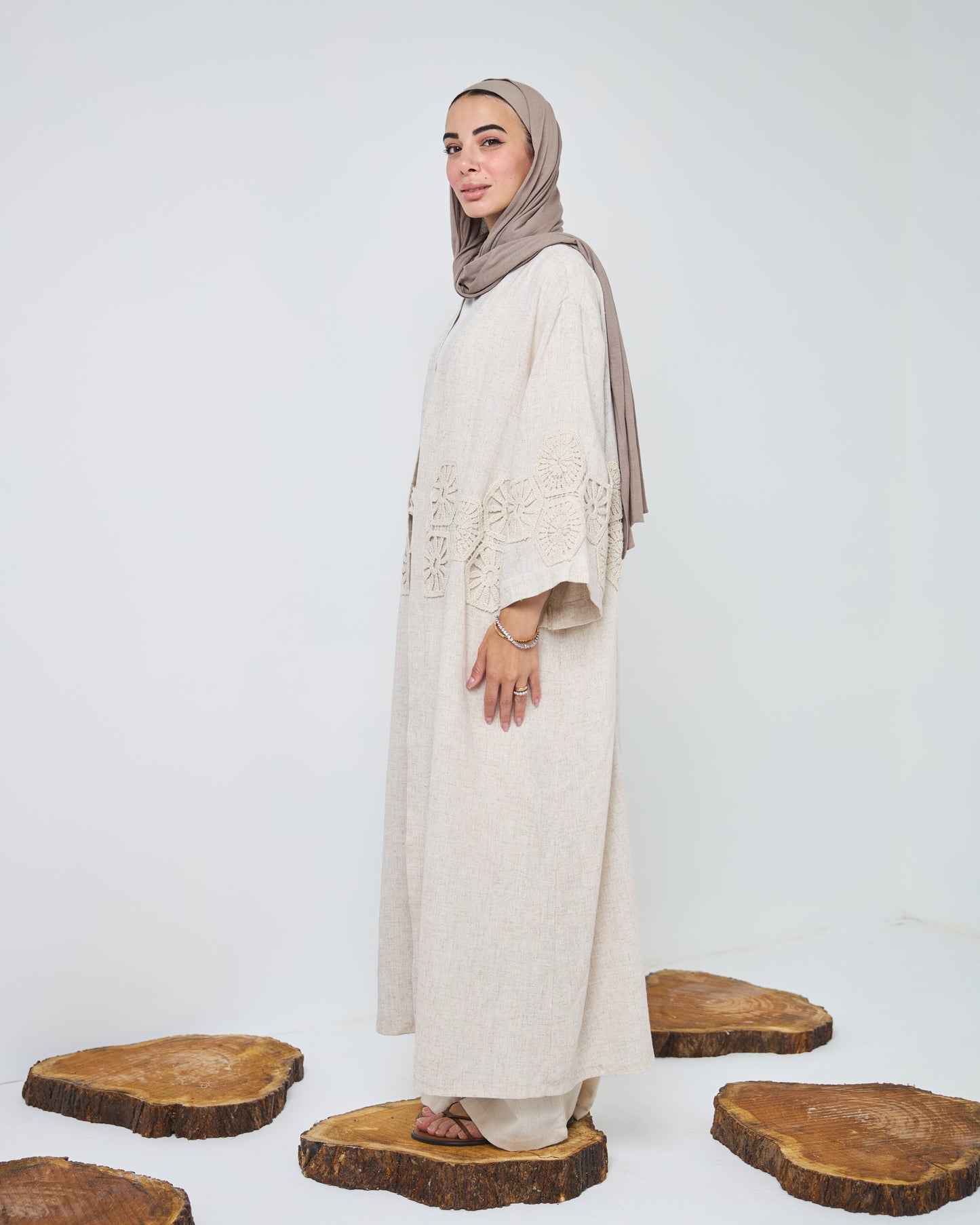 Linen cardigan with jubeir