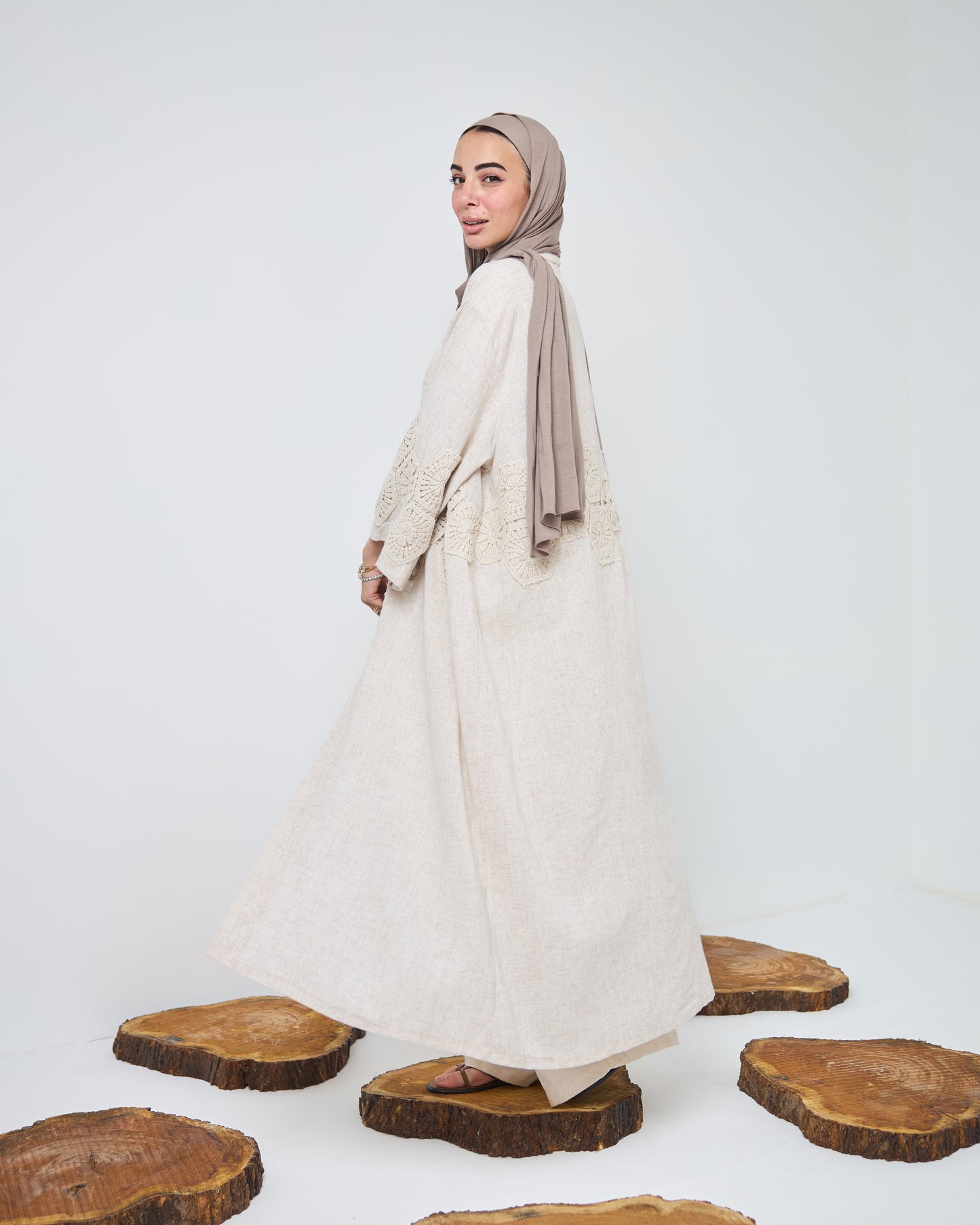 Linen cardigan with jubeir