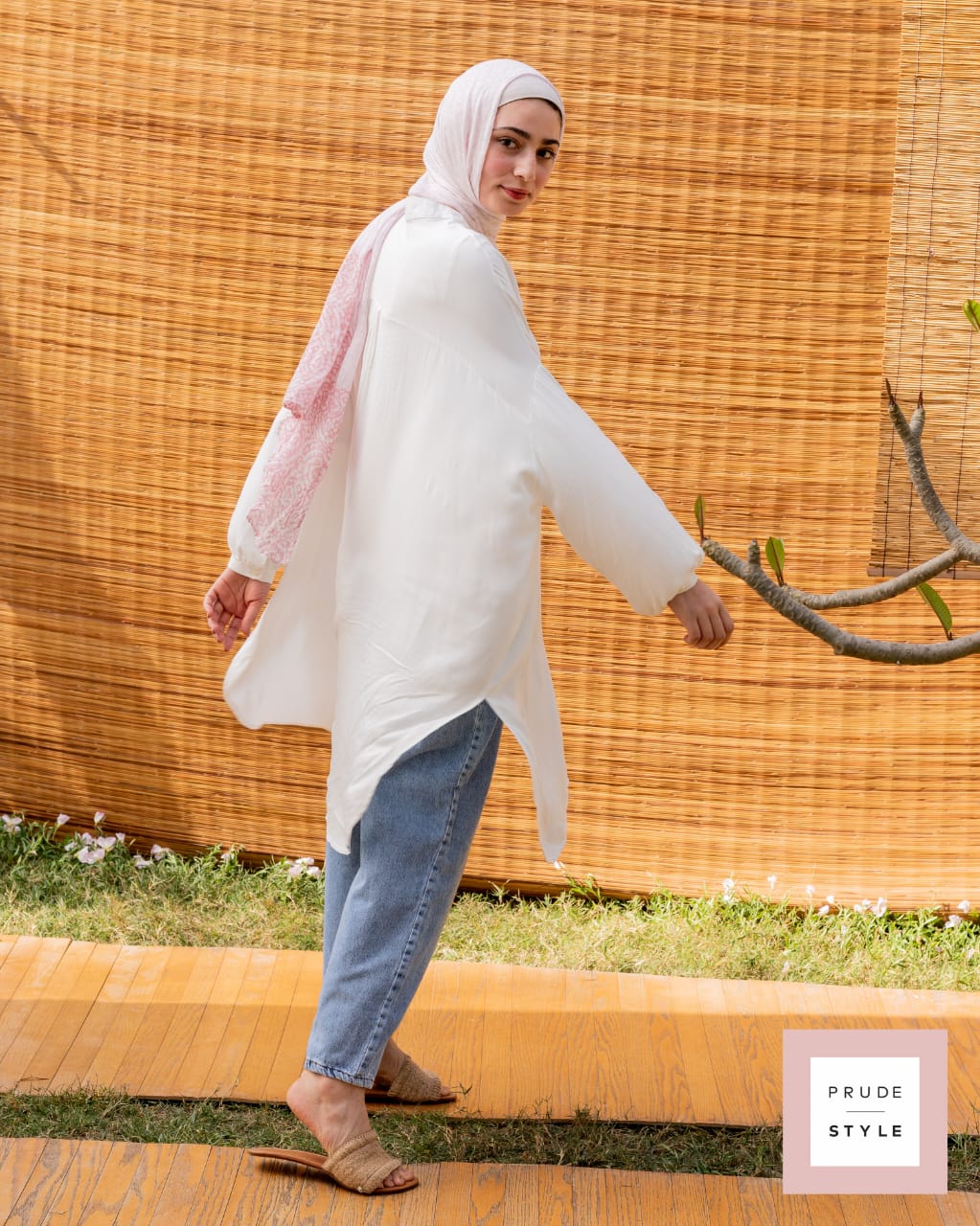 BASIC OVER SIZED SHIRT IN WHITE