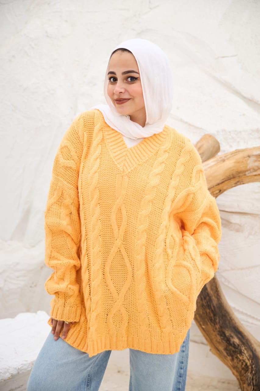 Cable-knit V-neck Sweater in Yellow