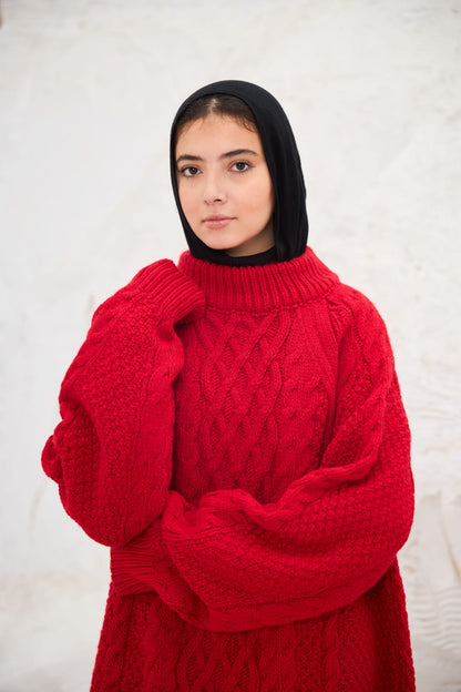 Oversized Cable-knit Sweater in Red