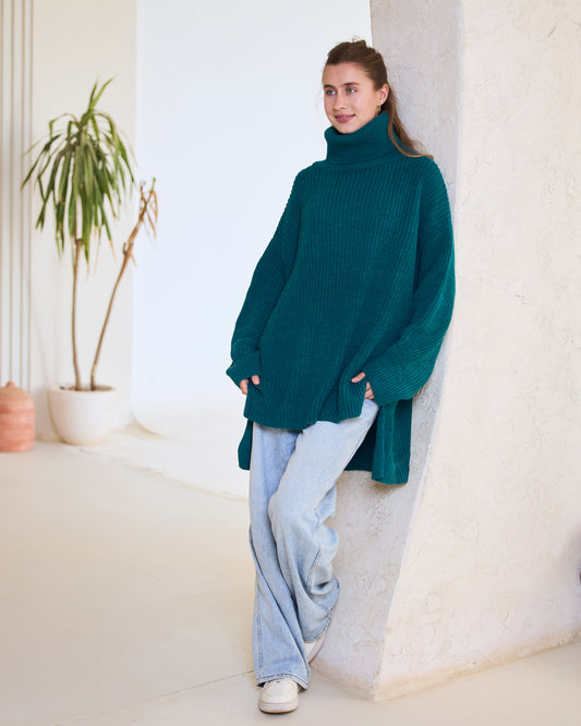 Cozy Emerald Green Oversized Turtleneck Sweater